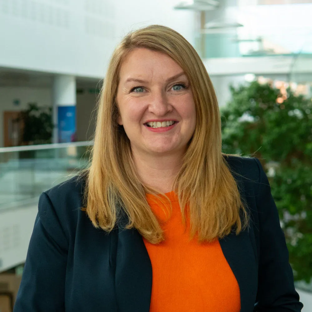 Headshot of Leanne Upson