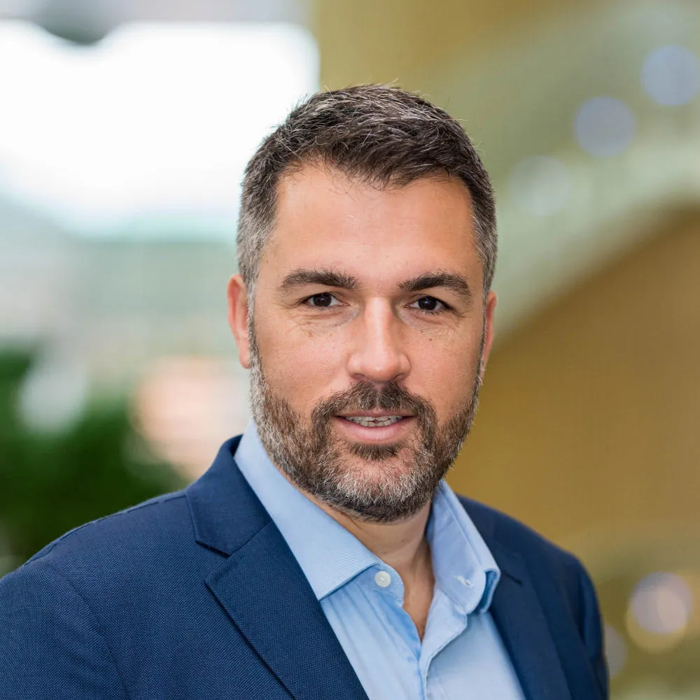 Headshot of Steve Showell