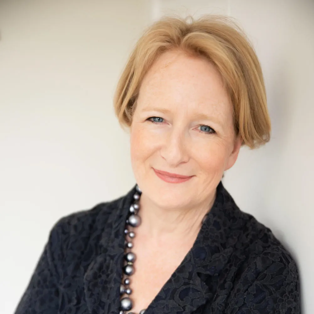 Headshot of Philippa Hird