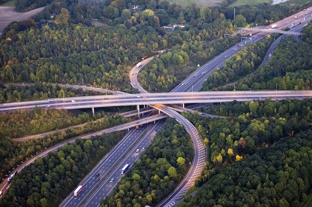 Using OS MasterMap Highways Network - Roads